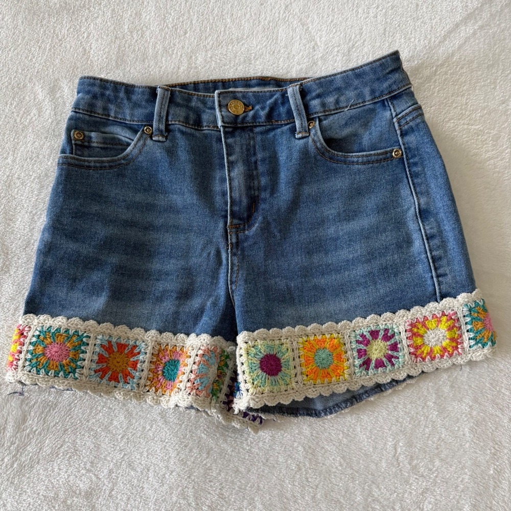 Tractr Girls Denim Shorts Crochet Hem Boho Festival Girls Size 12